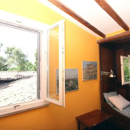 Writers' Country House Вилла *