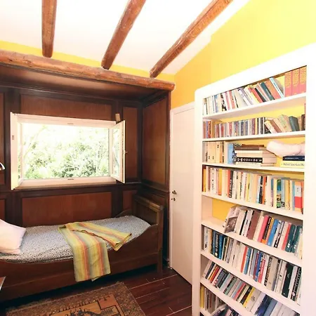 Writers' Country House Вилла Рим