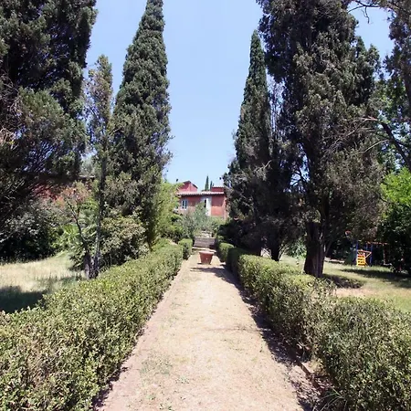 Writers' Country House Вилла *