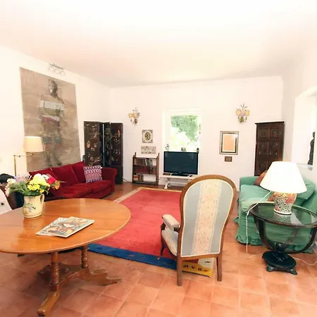 Writers' Country House
